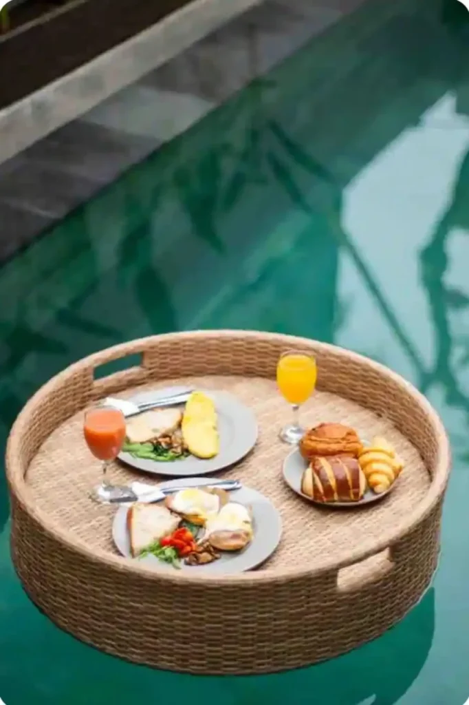 Floating Breakfast - Maya Gorgeous Manor